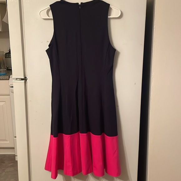 Eliza J Size 6 Navy and Pink Block Dress - Picture 6 of 6